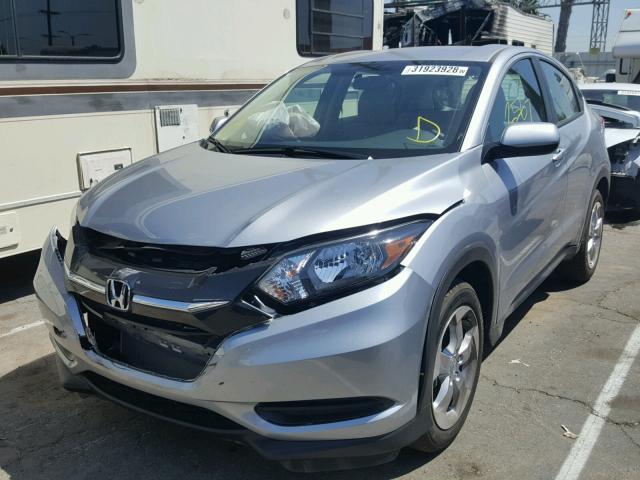 3CZRU6H36JG710721 - 2018 HONDA HR-V LX SILVER photo 2