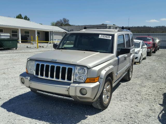1J8HG58266C363727 - 2006 JEEP COMMANDER SILVER photo 2