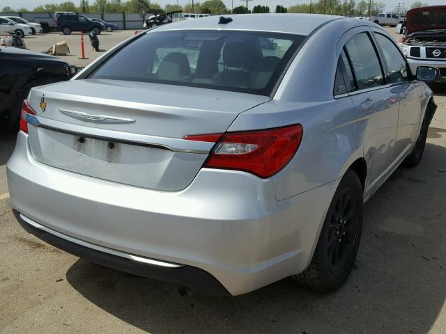 1C3BC4FB3BN545944 - 2011 CHRYSLER 200 LX SILVER photo 4