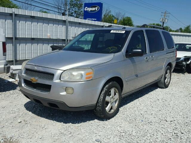 1GNDV33137D121835 - 2007 CHEVROLET UPLANDER L 银色 照片 2