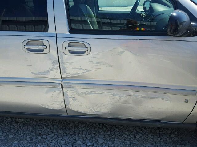 1GNDV33137D121835 - 2007 CHEVROLET UPLANDER L 银色 照片 9