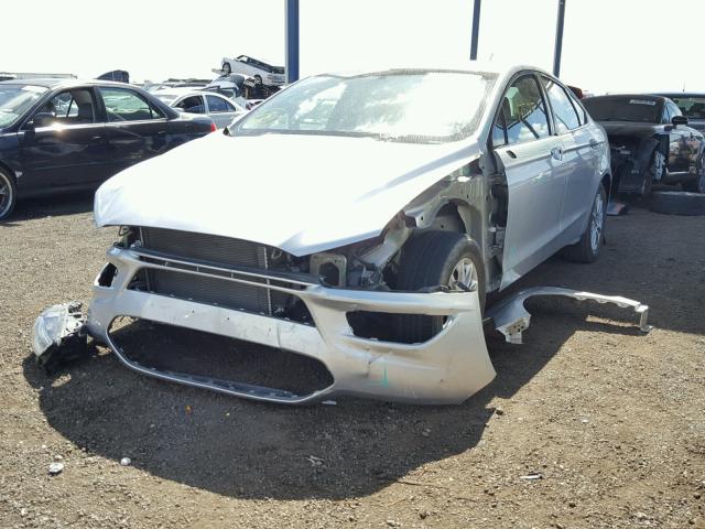 3FA6P0G71FR187935 - 2015 FORD FUSION S SILVER photo 2