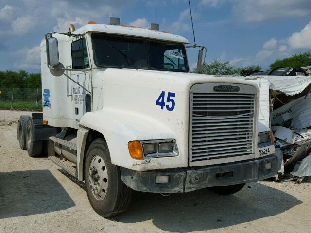 1FUYDCYB8YLH13622 - 2000 FREIGHTLINER CONVENTION WHITE photo 1