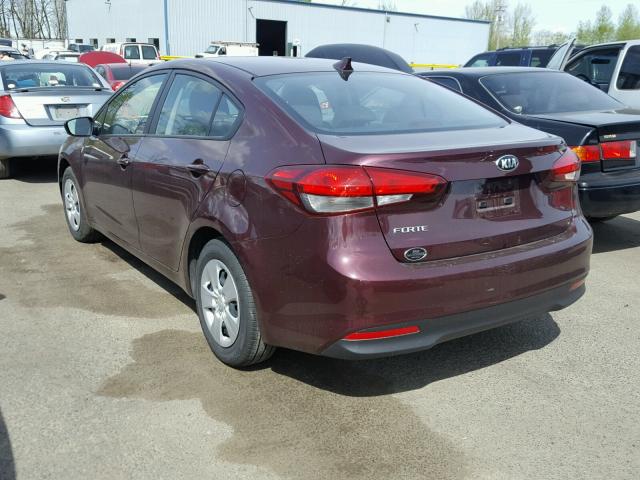 3KPFK4A70JE185716 - 2018 KIA FORTE LX MAROON photo 3