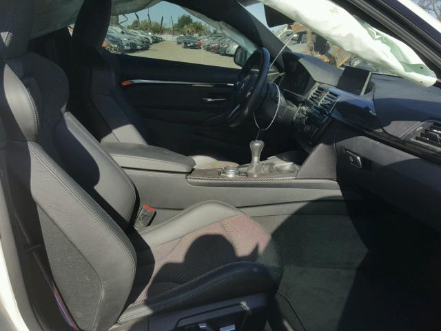 WBS3R9C53GK339096 - 2016 BMW M4 WHITE photo 5