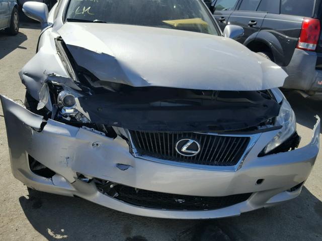 JTHBE262795023336 - 2009 LEXUS IS 350 SILVER photo 9