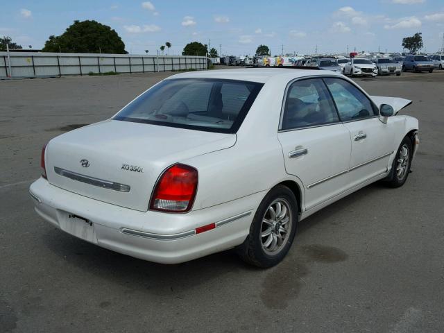 KMHFU45E52A214792 - 2002 HYUNDAI XG 350 WHITE photo 4