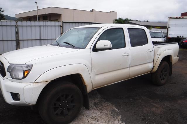 5TFLU4EN3FX140735 - 2015 TOYOTA TACOMA DOU WHITE photo 2