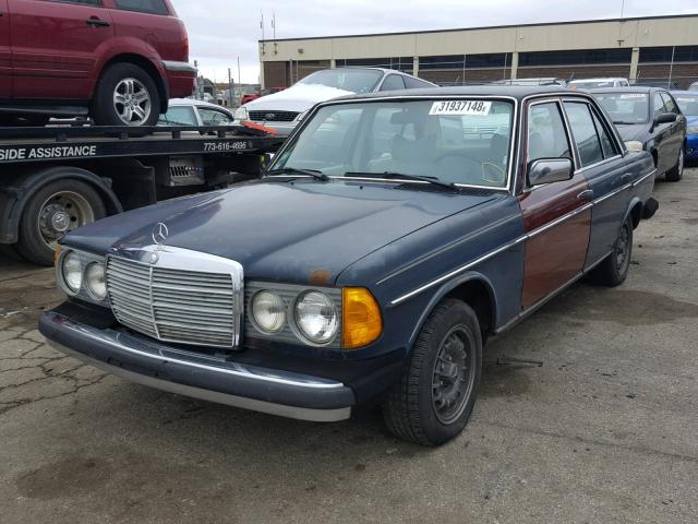 12312312146800 - 1979 MERCEDES-BENZ 240 BLUE photo 2