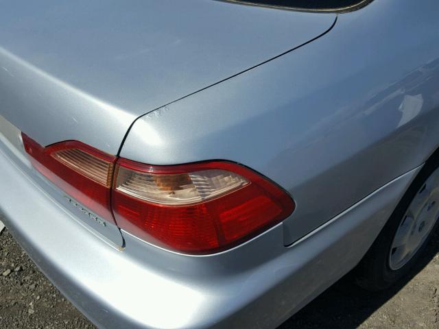 1HGCG5646WA227231 - 1998 HONDA ACCORD LX SILVER photo 9