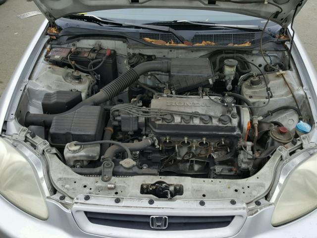 2HGEJ6426TH120338 - 1996 HONDA CIVIC CX SILVER photo 7