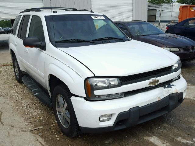 1GNDT13S352155950 - 2005 CHEVROLET TRAILBLAZE WHITE photo 1