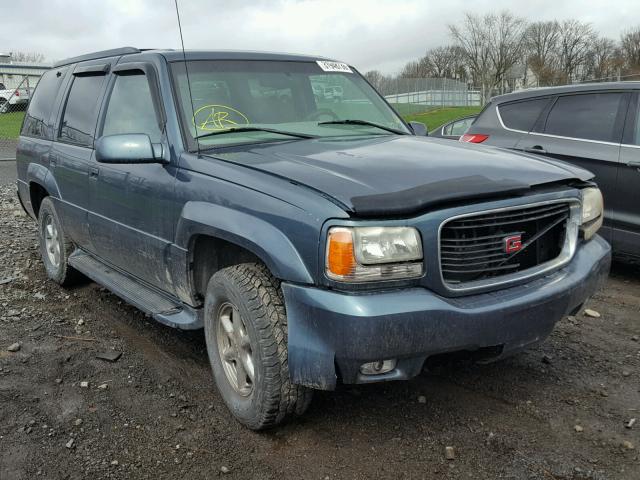 1GKEK63R3YR177375 - 2000 GMC DENALI GREEN photo 1