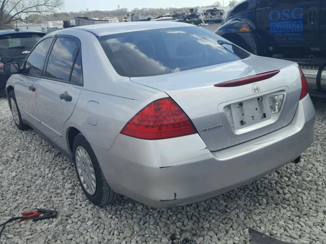 1HGCM55137A042250 - 2007 HONDA ACCORD VAL SILVER photo 3