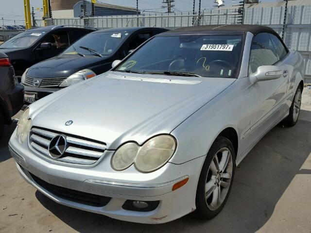 WDBTK56J66F168041 - 2006 MERCEDES-BENZ CLK 350 SILVER photo 2