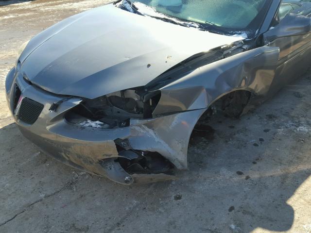 2G2WP552571108212 - 2007 PONTIAC GRAND PRIX Сірий фото 9