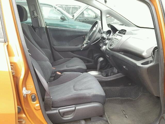 JHMGE8H44AS025445 - 2010 HONDA FIT SPORT ORANGE photo 5