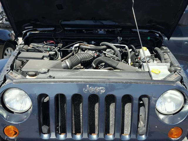 1J4FA54168L524345 - 2008 JEEP WRANGLER S GRAY photo 7
