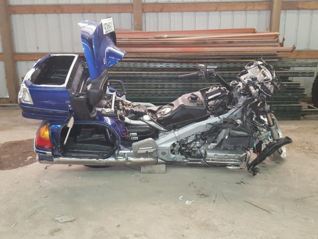 1HFSC47491A001259 - 2001 HONDA GL1800 A BLUE photo 9