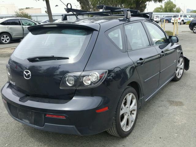 JM1BK343071744324 - 2007 MAZDA 3 HATCHBAC BLACK photo 4