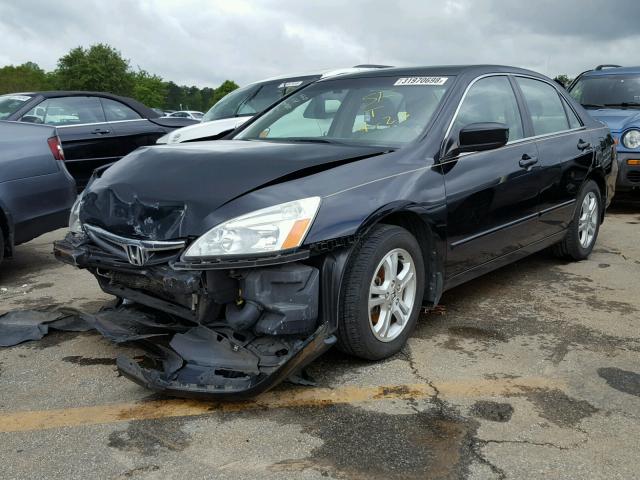 1HGCM56376A047630 - 2006 HONDA ACCORD SE BLACK photo 2