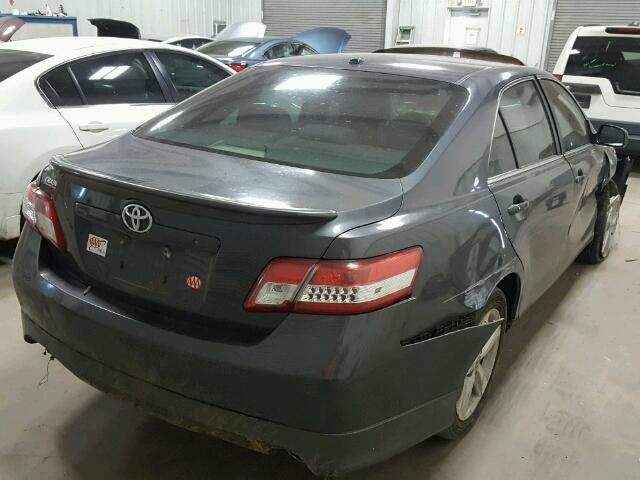 4T1BF3EK7BU209794 - 2011 TOYOTA CAMRY BASE GRAY photo 4