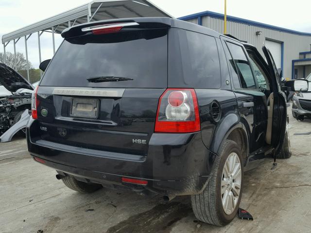 SALFR2BN4AH214070 - 2010 LAND ROVER LR2 HSE BLACK photo 4