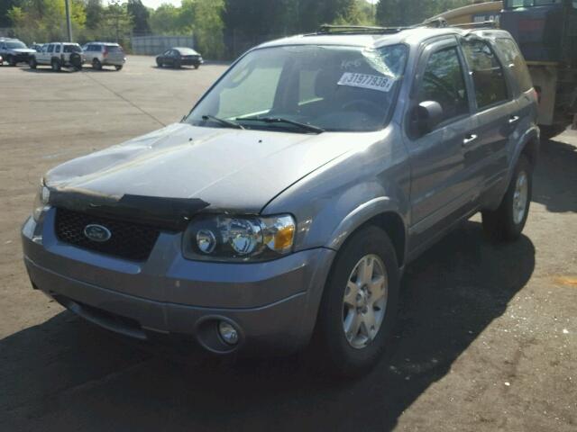 1FMCU04147KA09766 - 2007 FORD ESCAPE LIM GRAY photo 2