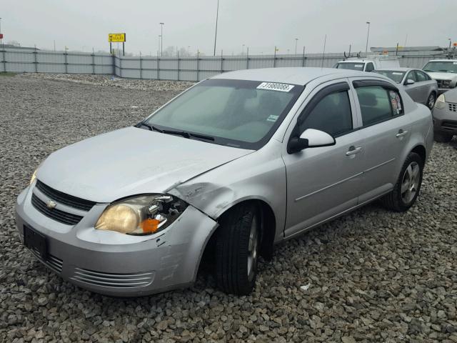 1G1AD5F50A7225156 - 2010 CHEVROLET COBALT 1LT SILVER photo 2