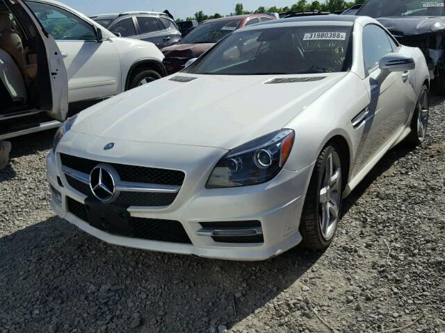 WDDPK5HA2EF088076 - 2014 MERCEDES-BENZ SLK 350 WHITE photo 2