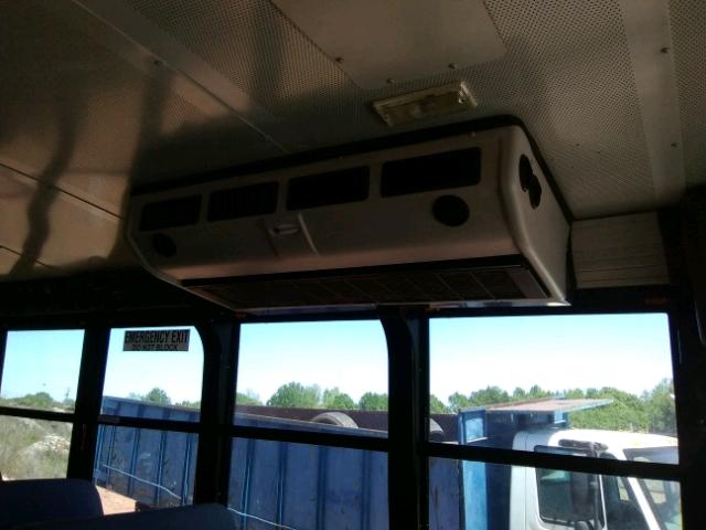 4UZABRDT9GCGX3786 - 2016 FREIGHTLINER CHASSIS B2 YELLOW photo 9