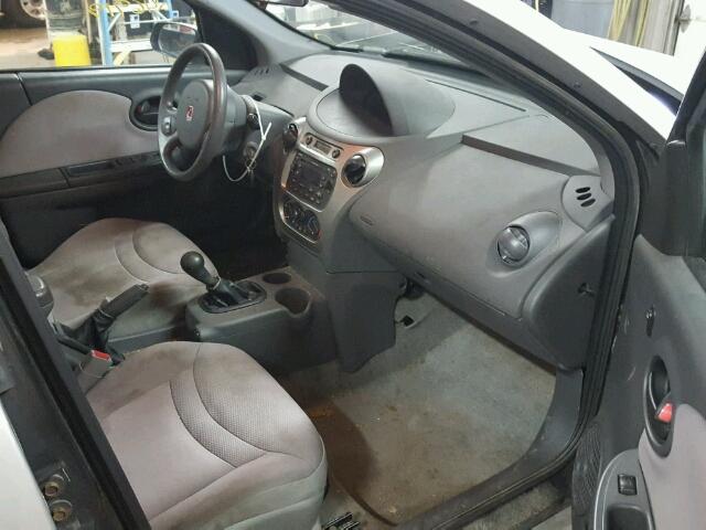 1G8AZ52F54Z221579 - 2004 SATURN ION LEVEL SILVER photo 5