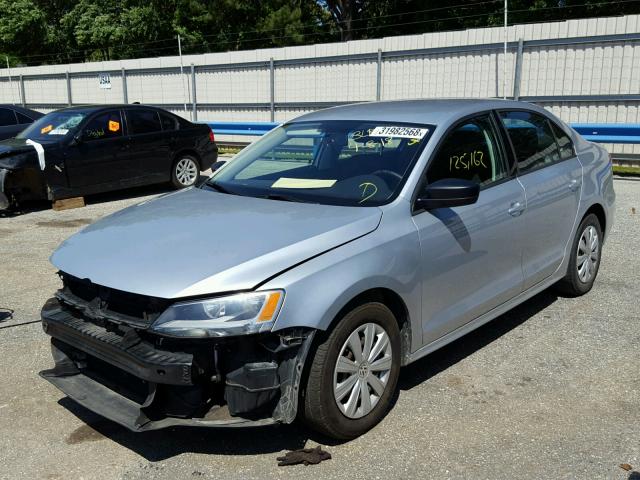 3VW2K7AJ3EM310535 - 2014 VOLKSWAGEN JETTA BASE 银色 照片 2