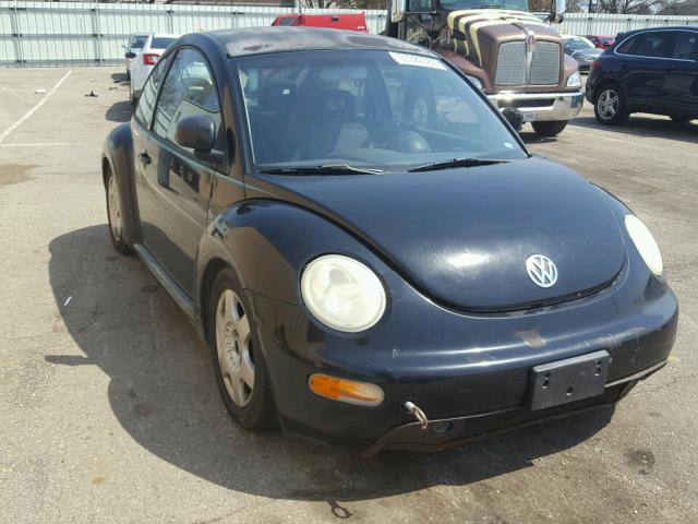 3VWBB61C8WM015394 - 1998 VOLKSWAGEN NEW BEETLE 黑色 照片 1