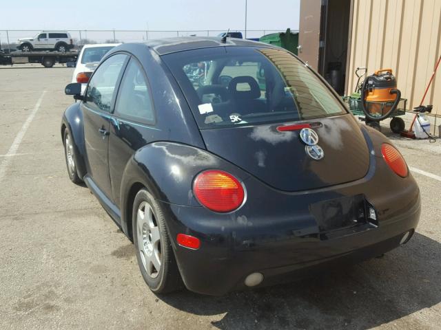 3VWBB61C8WM015394 - 1998 VOLKSWAGEN NEW BEETLE BLACK photo 3