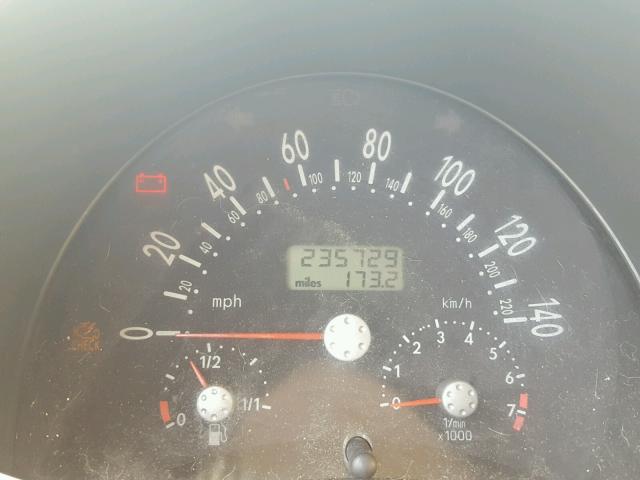 3VWBB61C8WM015394 - 1998 VOLKSWAGEN NEW BEETLE 黑色 照片 8