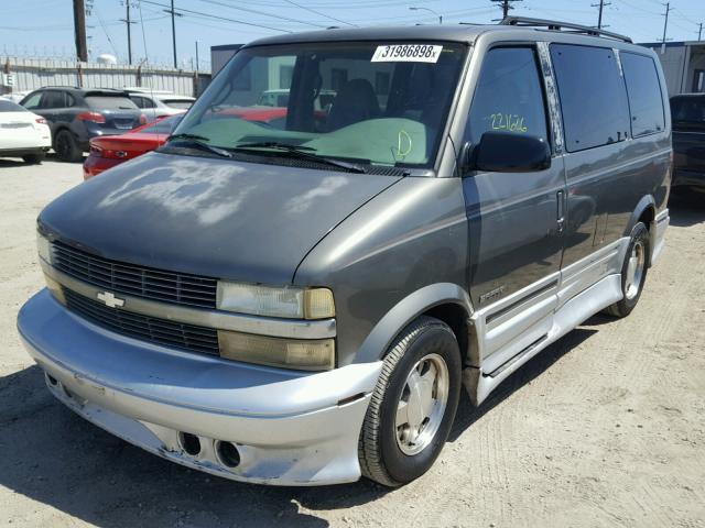 1GKDM19W7TB514881 - 1996 GMC SAFARI XT CHARCOAL photo 2