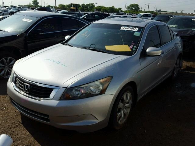 1HGCP26828A075453 - 2008 HONDA ACCORD EX- SILVER photo 2