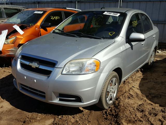 KL1TD5DE1BB219245 - 2011 CHEVROLET AVEO LS SILVER photo 2