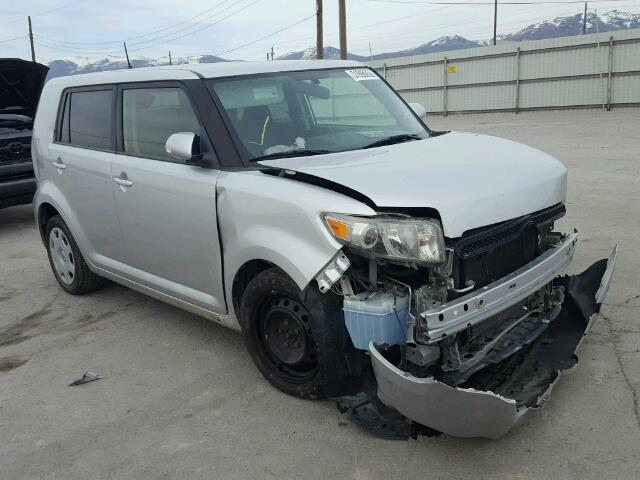 JTLZE4FEXCJ017121 - 2012 TOYOTA SCION XB SILVER photo 1