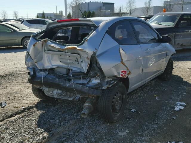 KMHCN35C28U093817 - 2008 HYUNDAI ACCENT BAS SILVER photo 4