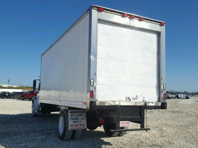 1FVACWCS34HM92403 - 2004 FREIGHTLINER M2 106 MED WHITE photo 3