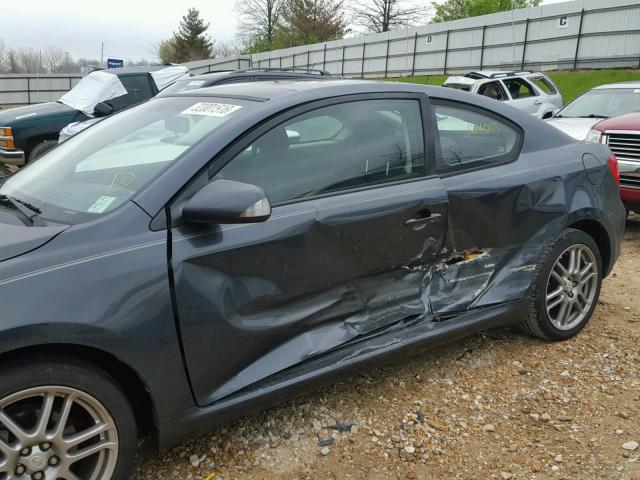 JTKDE177960130341 - 2006 TOYOTA SCION TC 灰色 照片 9