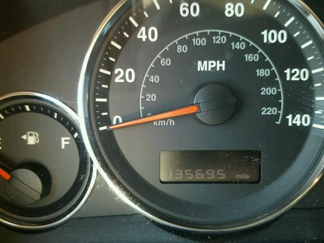 1J8HH48K78C155673 - 2008 JEEP COMMANDER RED photo 8