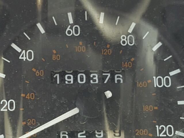 KLATA22681B642096 - 2001 DAEWOO LANOS S 银色 照片 8