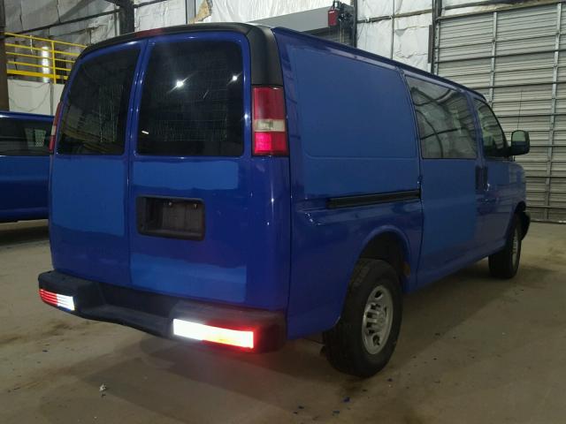 1GCGG25C981147187 - 2008 CHEVROLET EXPRESS G2 BLUE photo 4