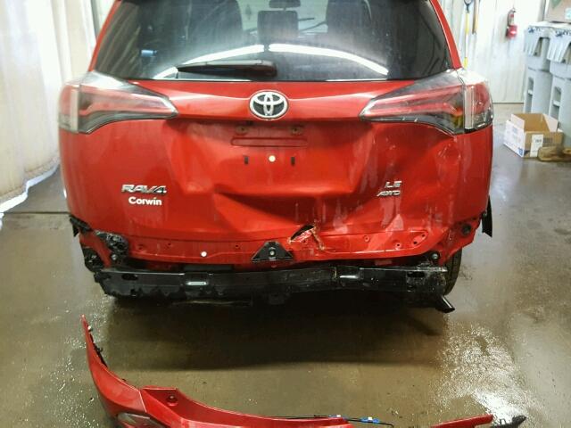 JTMBFREV3HJ131039 - 2017 TOYOTA RAV4 LE RED photo 9