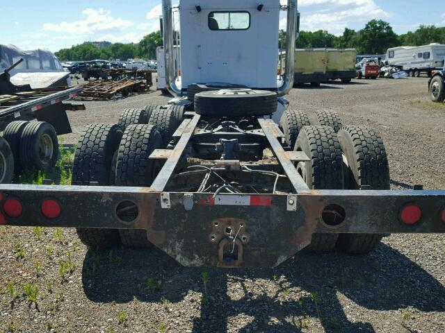 1XKDDR9X1VR747494 - 1997 KENWORTH CONSTRUCT WHITE photo 6