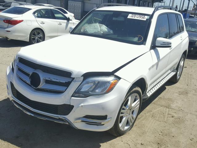 WDCGG8JB8DG096556 - 2013 MERCEDES-BENZ GLK 350 4M WHITE photo 2