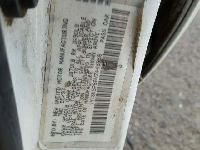 1Y1SK5266VZ445956 - 1997 GEO PRIZM BASE 白色 照片 10